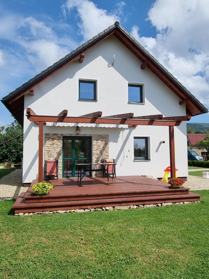Dum A Chatka Pod Smrkem Nove Mesto pod Smrkem Exterior photo